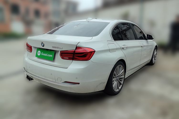 TDK.VehicleDetails.img