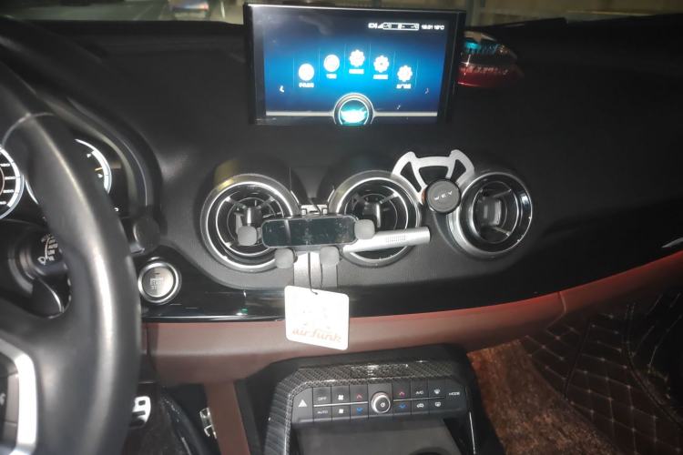 Used Wey VV7 2017 2.0T Flagship Edition
