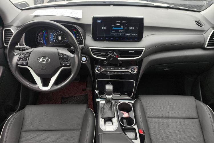 Used Hyundai Tucson 2020 280TGDi Two-Wheel-Drive GLS Fashion Edition China VI Standard
