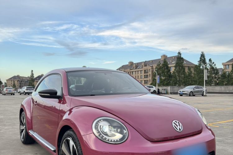 Used Volkswagen Beetle 2017 180TSI Pink Beauty Edition
