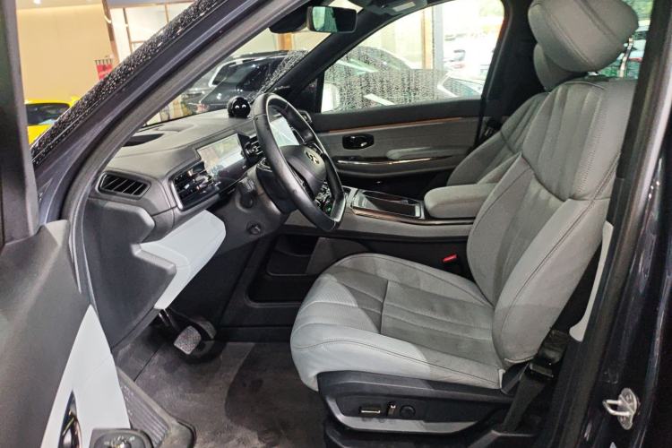 TDK.VehicleDetails.img