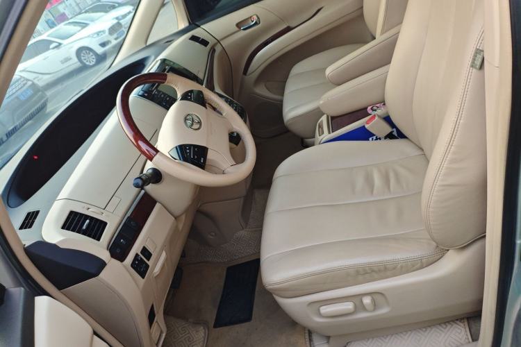 Used Toyota Previa 2012 2.4L 7-Seater Luxury Edition