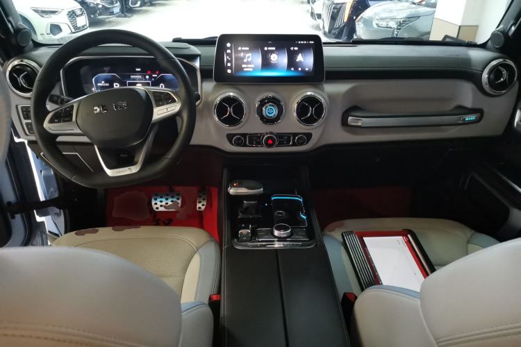 Used  BJ40 2023 2.0D Automatic Four-Wheel Drive Blade Hero Edition Adventurer Type
