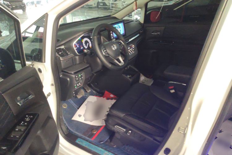 Used Honda Elysion 2022 2.0L eHEV Luxury Edition
