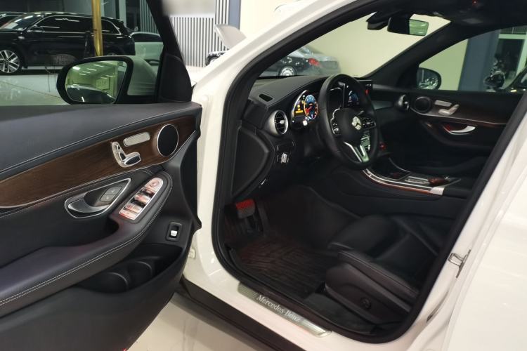 Used Mercedes-Benz GLC 2020 GLC 260 L 4MATIC Luxury Model