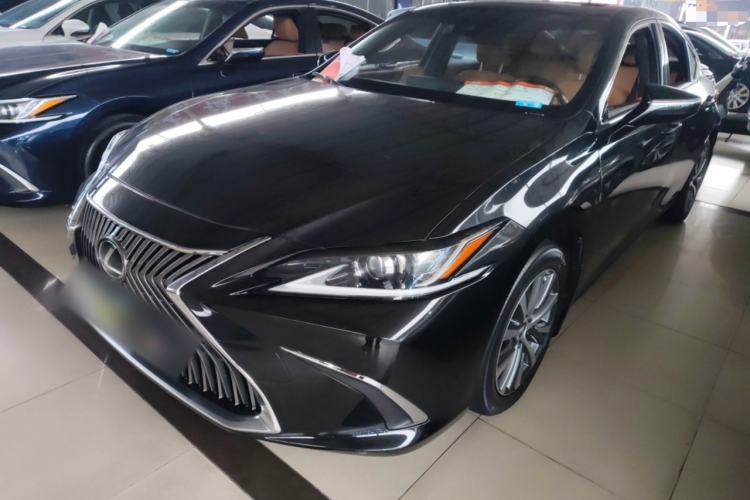 Used Lexus ES 2020 200 Excellence Edition