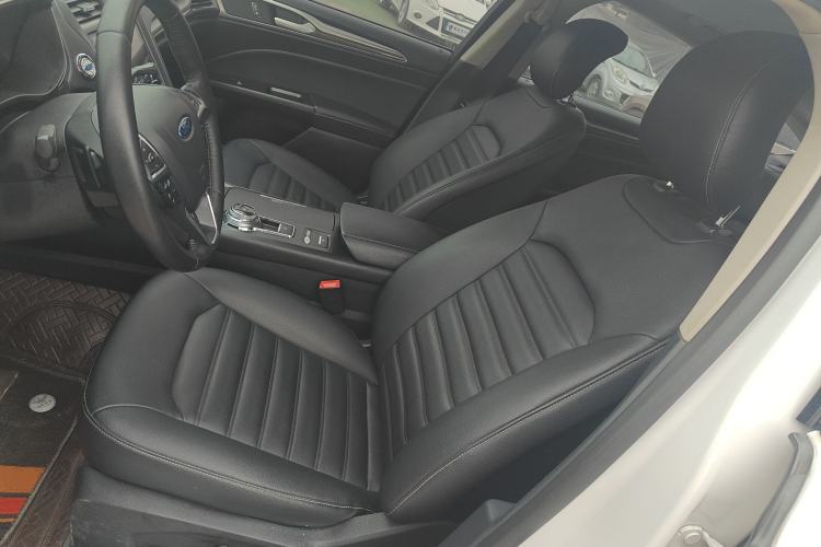 Used Ford Mondeo 2018 EcoBoost 180 Smart Control Fashion Model China VI Standard