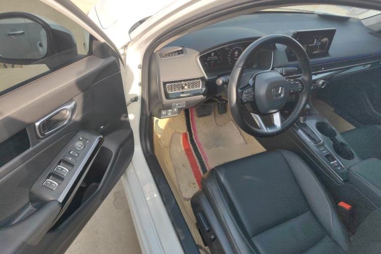 Used Honda Civic 2022 240TURBO CVT Dynamic Control Version
