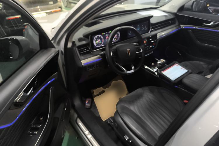 Used Hongqi HS5 2022 Revised Version 2.0T Smart Connect Flagship Edition
