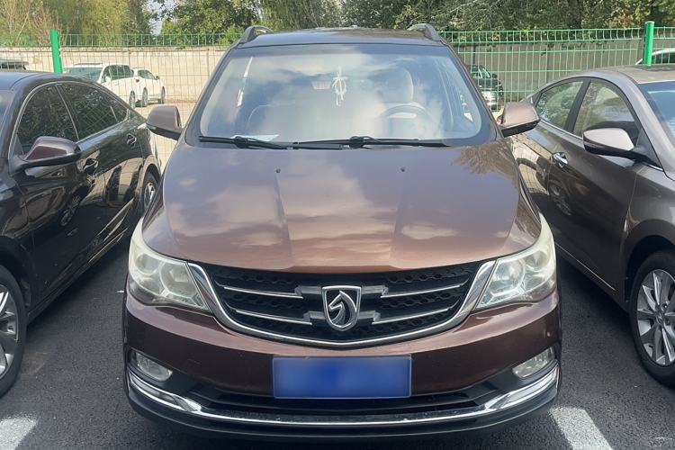 Used Baojun 730 2016 1.5L Manual Comfort Version 7 Seats China V Emission Standard
