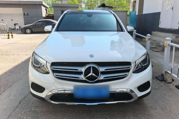 Used Mercedes-Benz GLC 2016 GLC 200 4MATIC
