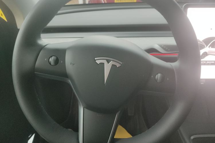 Used Tesla Model Y 2024 Rear-Wheel-Drive Version