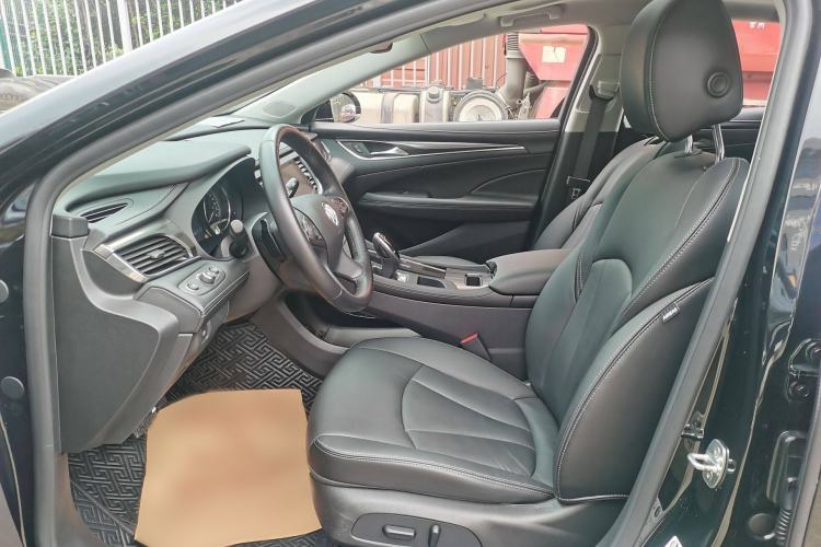 Used Buick LaCrosse 2022 652T Luxury Version
