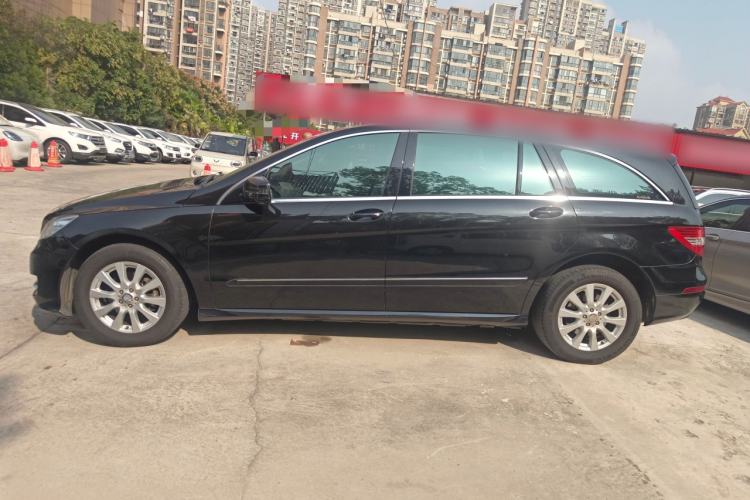 Used Mercedes-Benz R-Class 2011 R 300 L Business Model
