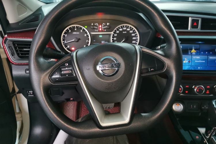 Used Nissan Lannia 2019 1.6L CVT Smart Connect Smart Cool Version China V Standard
