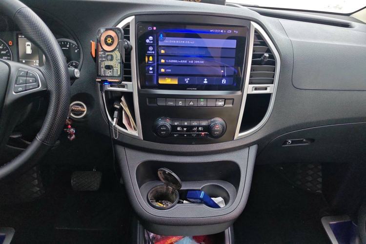 Used Mercedes-Benz Vito 2021 2.0T Elite Version 7 Seats
