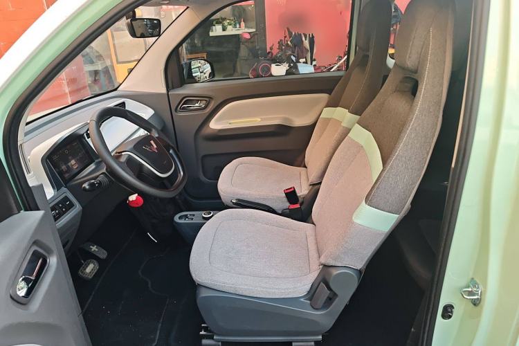 Used Wuling Hongguang MINIEV 2022 Macaron Fashion Model Lithium Iron Phosphate
