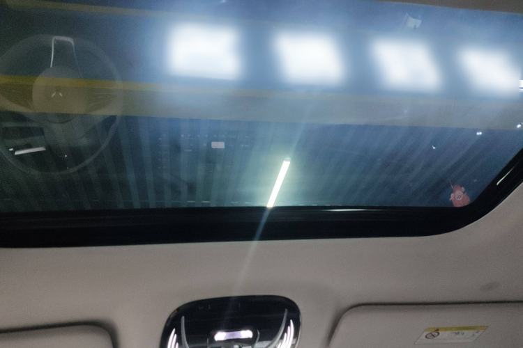 Used VOYAH Dream 2025 PHEV Four-Wheel-Drive Flagship Version – Qiankun Edition
