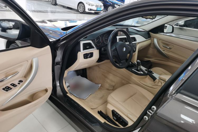 Used BMW 3 Series 2014 320i Sport Edition