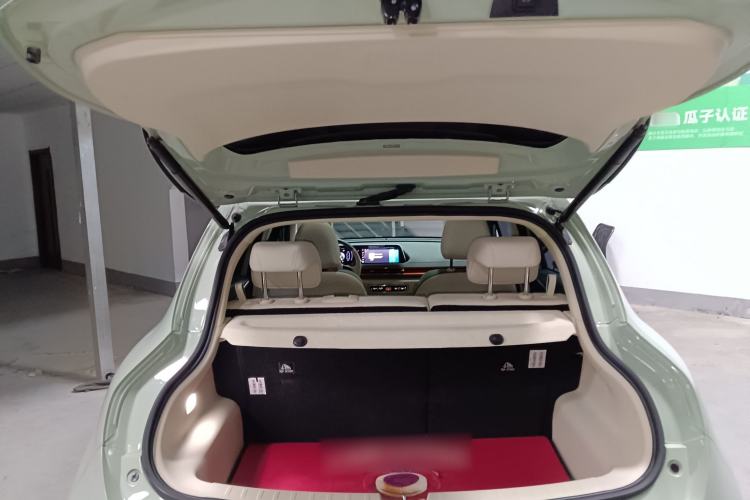 Used ORA Good Cat 2023 401 km Standard Range Prestige Version Lithium Iron Phosphate
