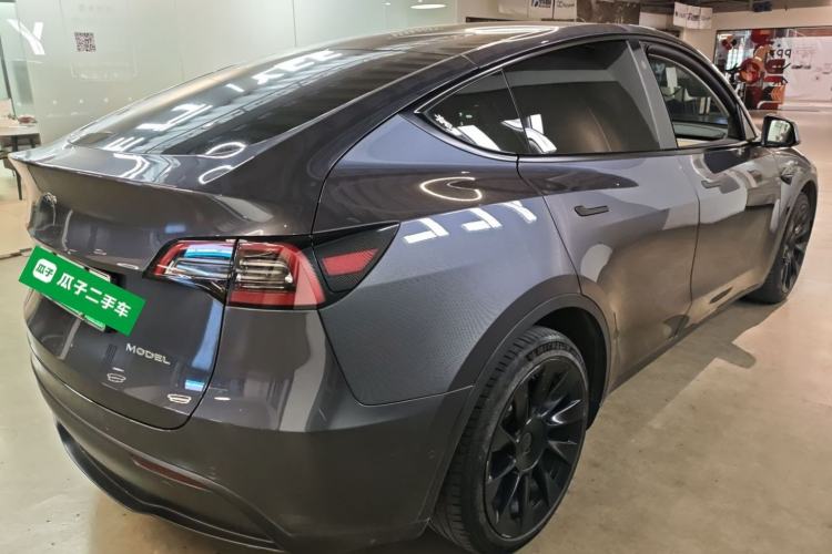 Used Tesla Model Y 2021 Long-Range All-Wheel-Drive Version 3D7