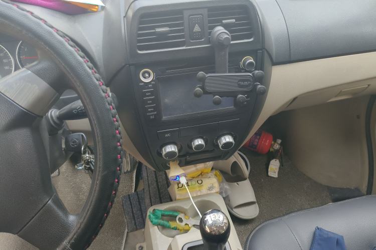 Used Dongfeng Xiaokang C37 2016 1.5L Standard II DK15-06