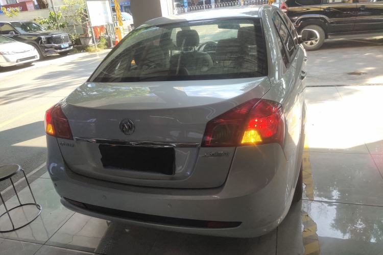 Used Buick Excelle 2013 1.5L Automatic Classic Model
