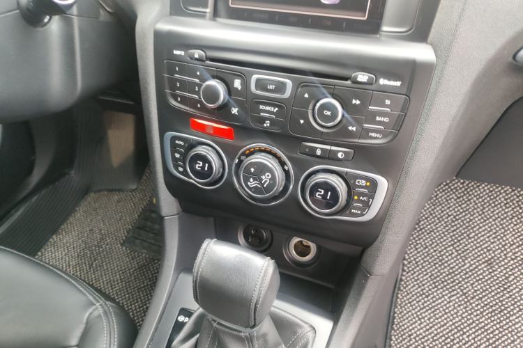 Used Citroen C4L 2016 1.2T Automatic Elite Model
