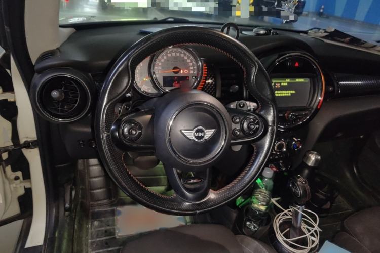 Used  MINI 2014 2.0T COOPER S Fun
