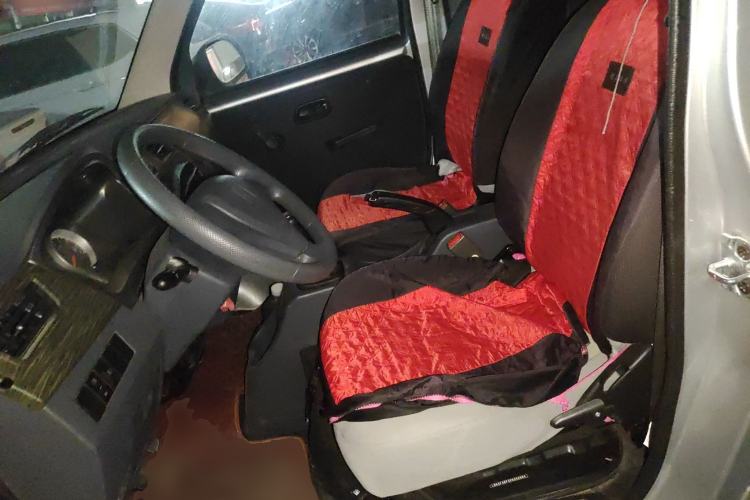 Used Jinbei Hiace X30 2023 1.5L Super-Enjoyment Van 2/5 Seats Non-Air-Conditioned Version SWC15M
