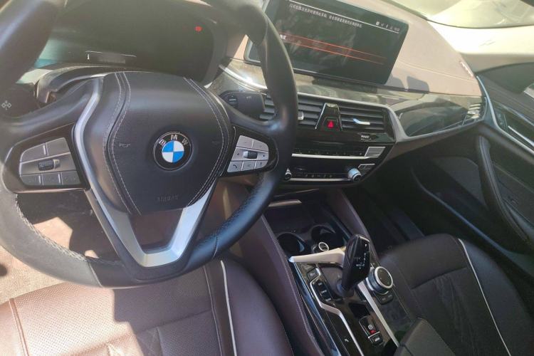 Used BMW 5 Series 2022 Restyled 525Li Luxury Package
