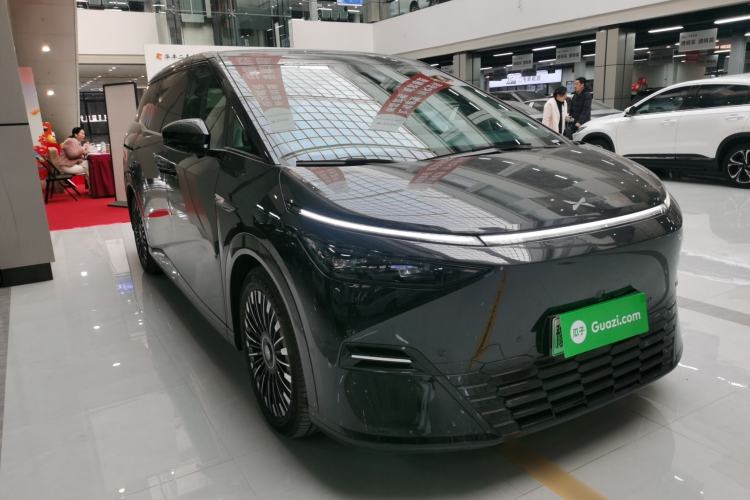 Used XPeng X9 2025 740 Ultra-Long Range Max
