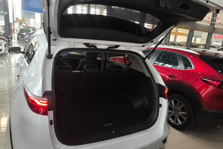 Used Kia KX5 2019 1.6T Automatic Two-Wheel Drive Luxury Edition
