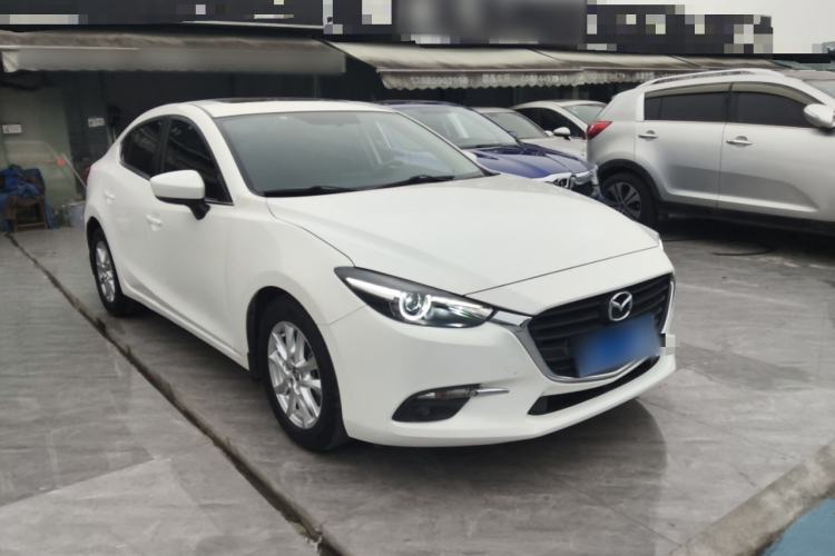 Used Mazda Mazda 3 Axela 2019 Cloud-Controlled Sedan 1.5L Automatic Luxury Model China VI Standard
