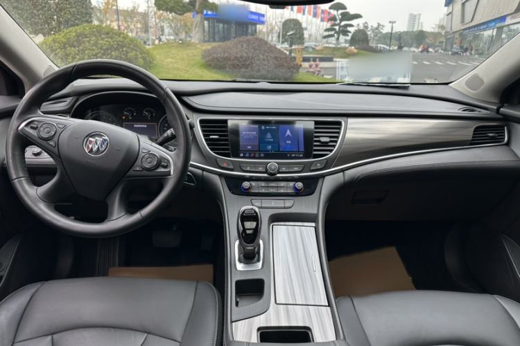 Used Buick LaCrosse 2022 652T Luxury Version
