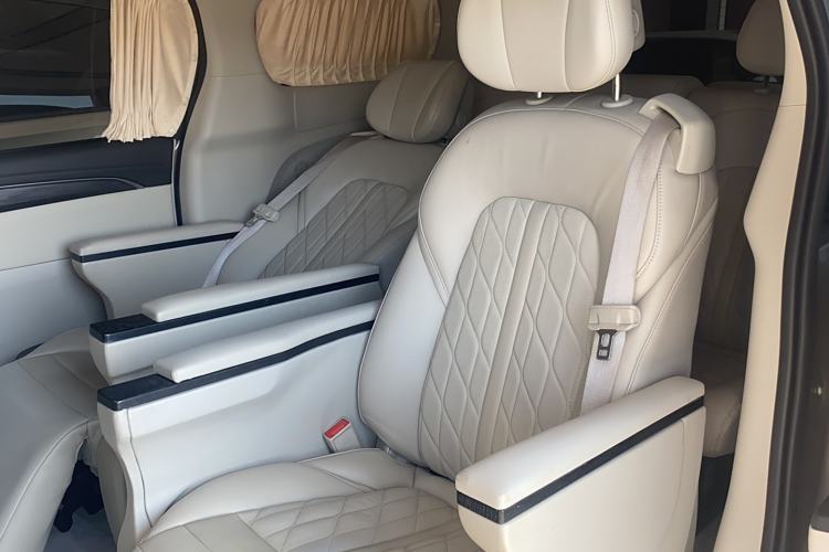 Used Buick GL8 2022 ES Landtrek 653T Comfort Edition
