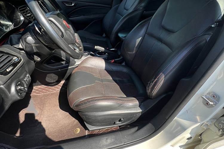 Used Fiat Viaggio 2015 1.4T Automatic Night Edition
