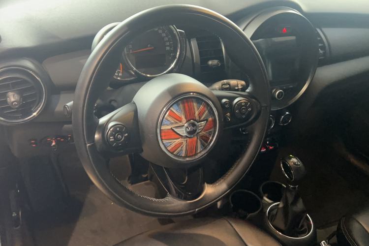 Used  MINI 2016 1.2T ONE Pioneer Edition