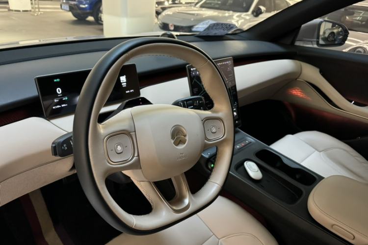 Used Nio ET5 2022 75 kWh
