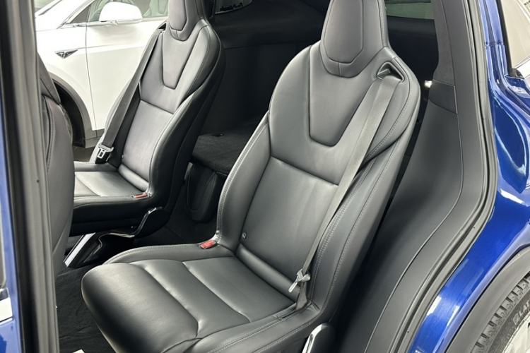 Used Tesla Model X 2019 Long-Range Version
