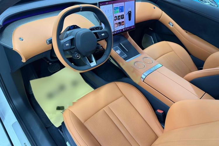 Used Xiaomi Auto YU7 2025 Ultra-Long Range High-Performance All-Wheel-Drive Max Edition
