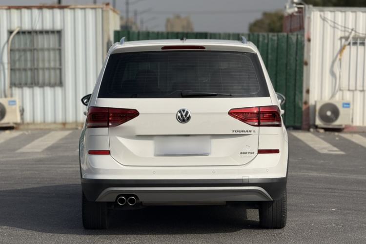 Used Volkswagen Touran 2021 Volkswagen Touran L 280TSI DSG Boundary Edition 7-Seater