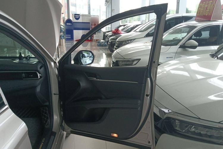 Used Toyota Camry 2021 2.5G Luxury Edition
