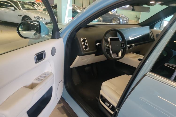 Used Li Auto L7 2024 Ultra Model
