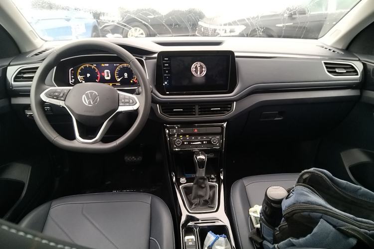 Used Volkswagen Tharu 2025 NewRui 300TSI Prestige Edition