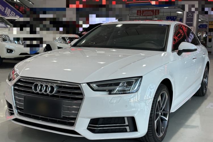 Used Audi A4L 2018 30th Anniversary Edition 40 TFSI Fashion Model
