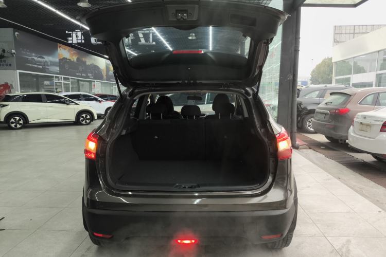 Used Nissan Qashqai 2016 2.0L CVT Elite Edition