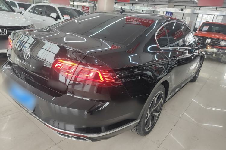 Used Volkswagen Magotan 2023 2 Million Units Limited Edition 330TSI DSG Leading Version
