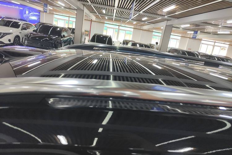 Used Hima AITO M9 2025 All-Electric Ultra Version 100 kWh 5-Seater Model
