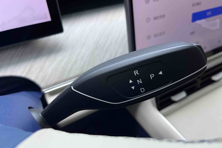 Used Chery Fengyun T9 2024 120 Long-Range Luxury Version 7 Seats Ternary Lithium
